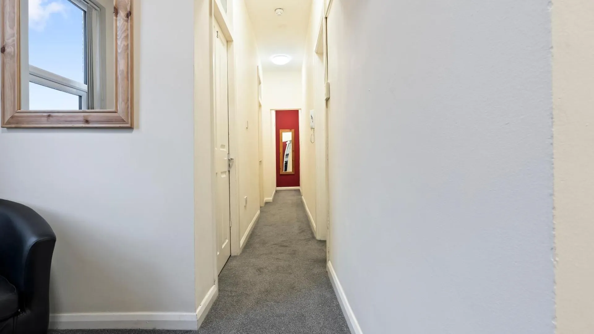 Apartamento Isla'S Flat Next To Park And Ride Nottingham